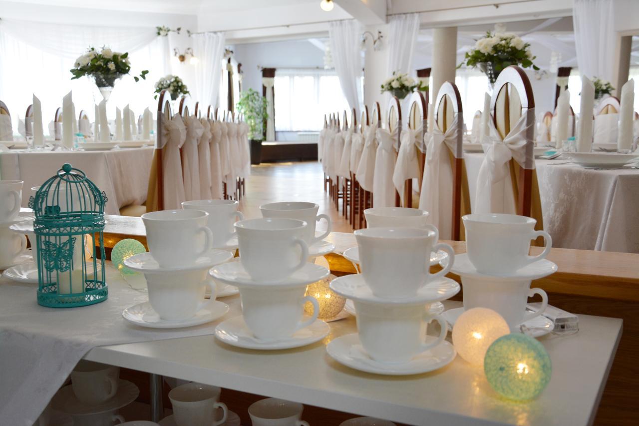 Hotel Irena モロンク エクステリア 写真